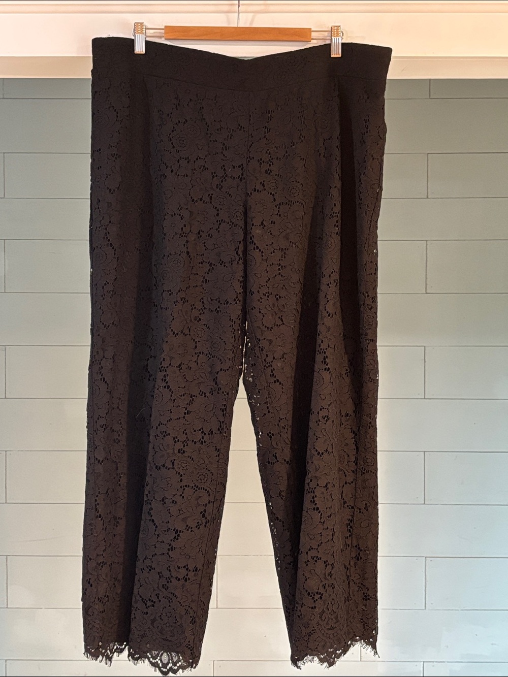 Isaac Mizrahi‎ Black Lace Wide-Leg Pants